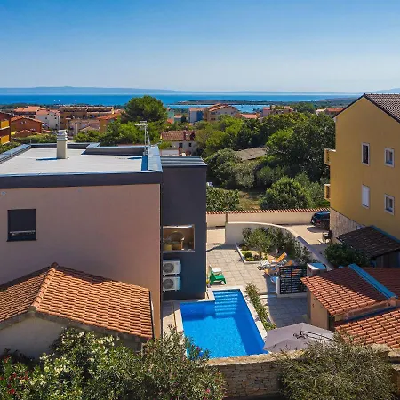 Noemi By Interhome Villa Ližnjan