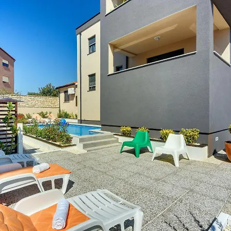 Villa Noemi By Interhome Liznjan