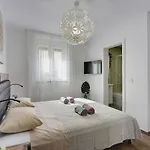 Noemi By Interhome *